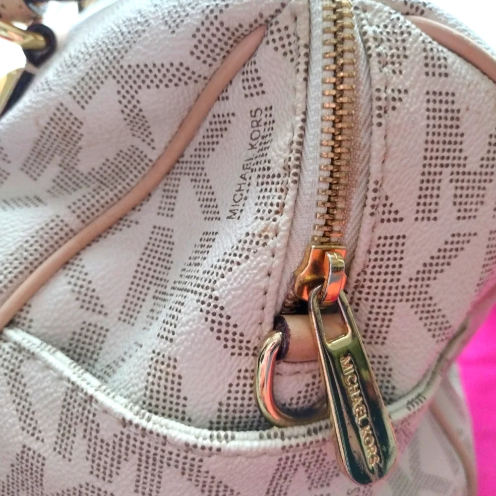 Michael kors bag